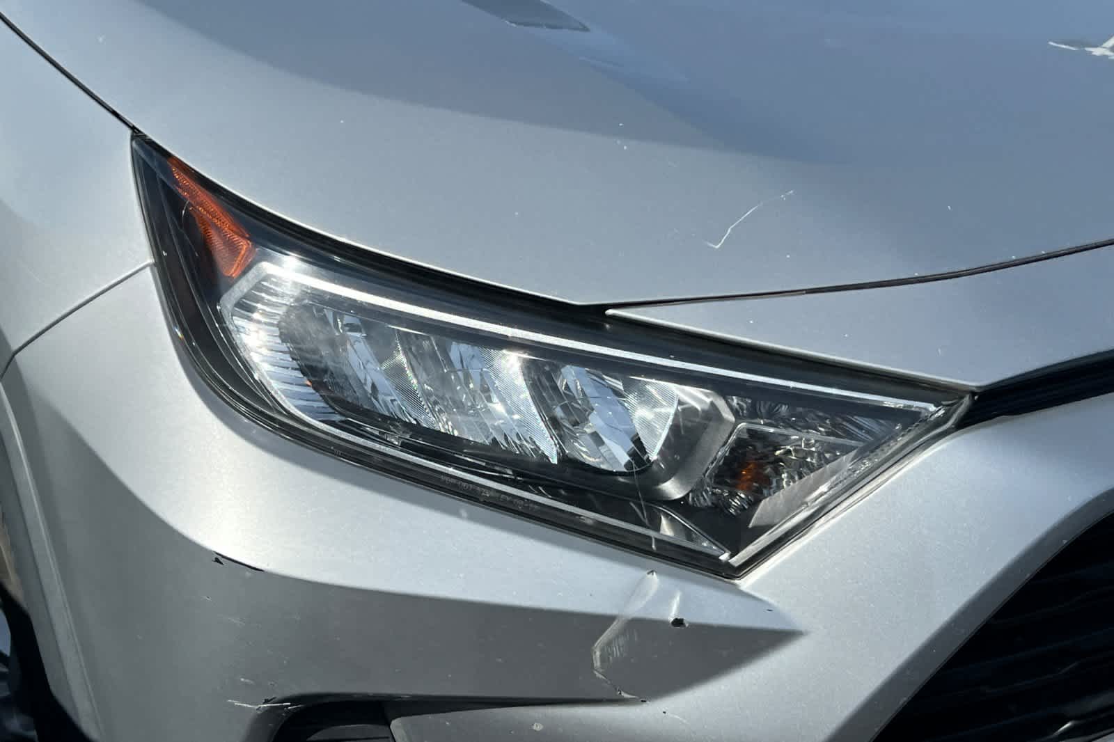 Thumbnail: 2021 Toyota RAV4 - 22