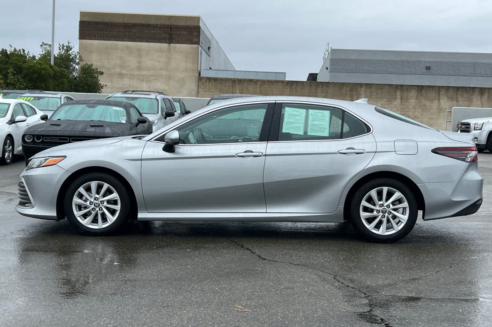 Thumbnail: 2024 Toyota Camry - 9