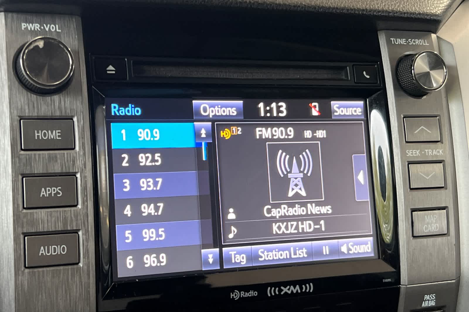 Thumbnail: 2019 Toyota Tundra - 19