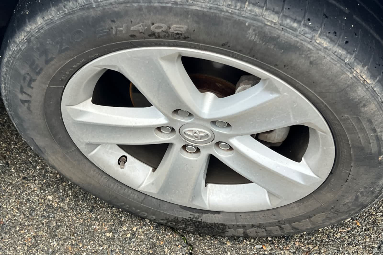 Thumbnail: 2014 Toyota RAV4 - 12