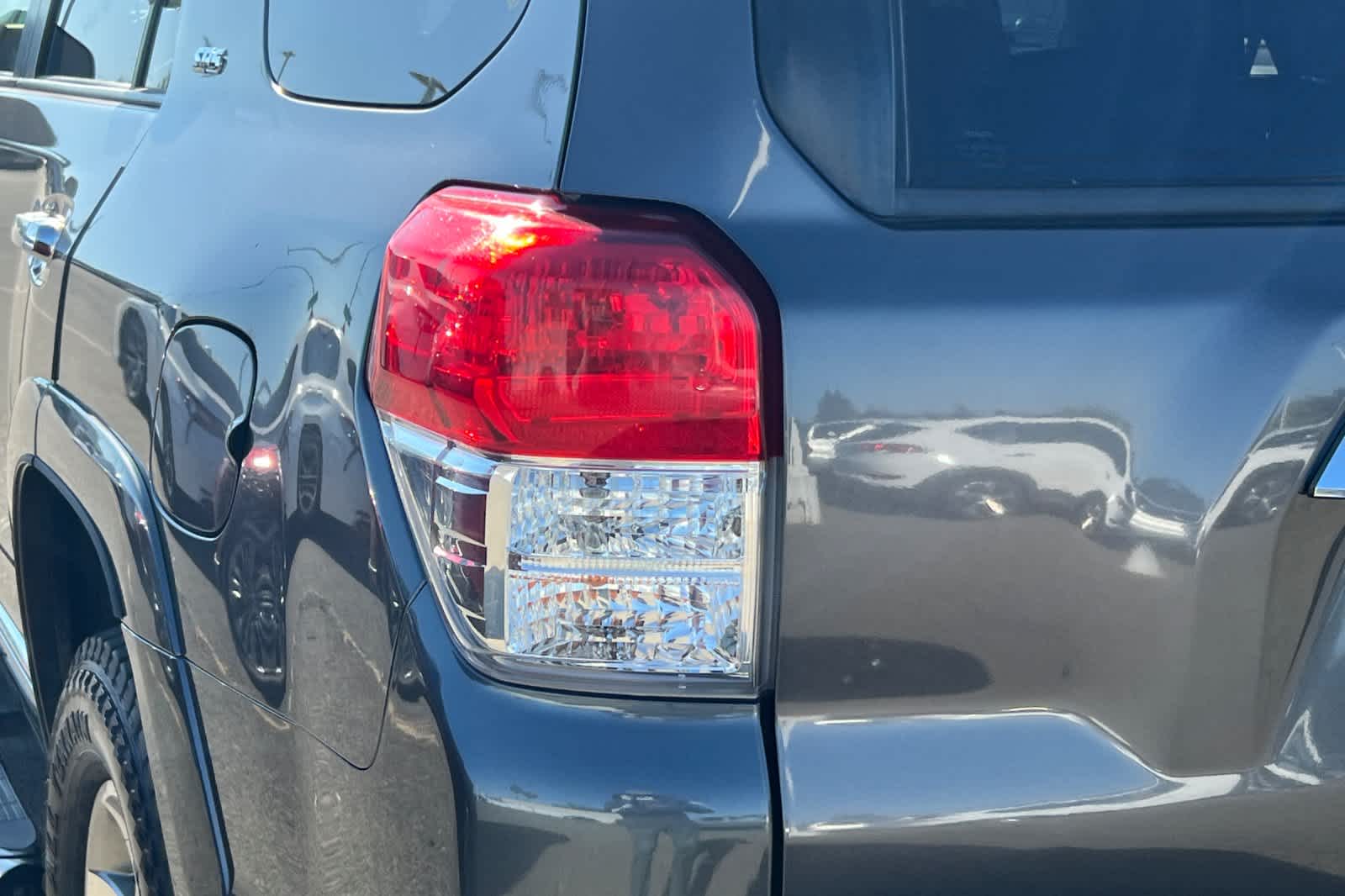 Thumbnail: 2012 Toyota 4Runner - 15