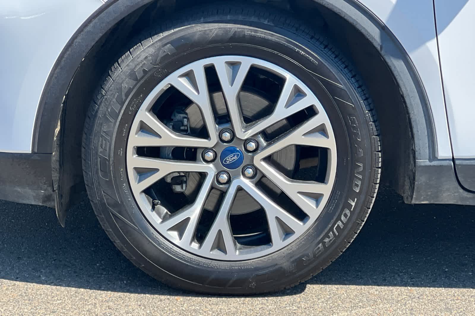 Thumbnail: 2020 Ford Escape - 30
