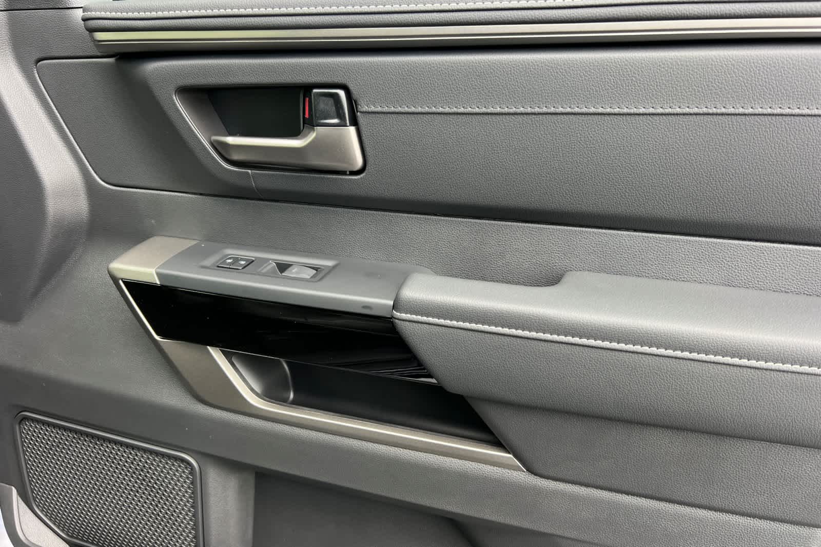 Thumbnail: 2026 Toyota Tundra - 18