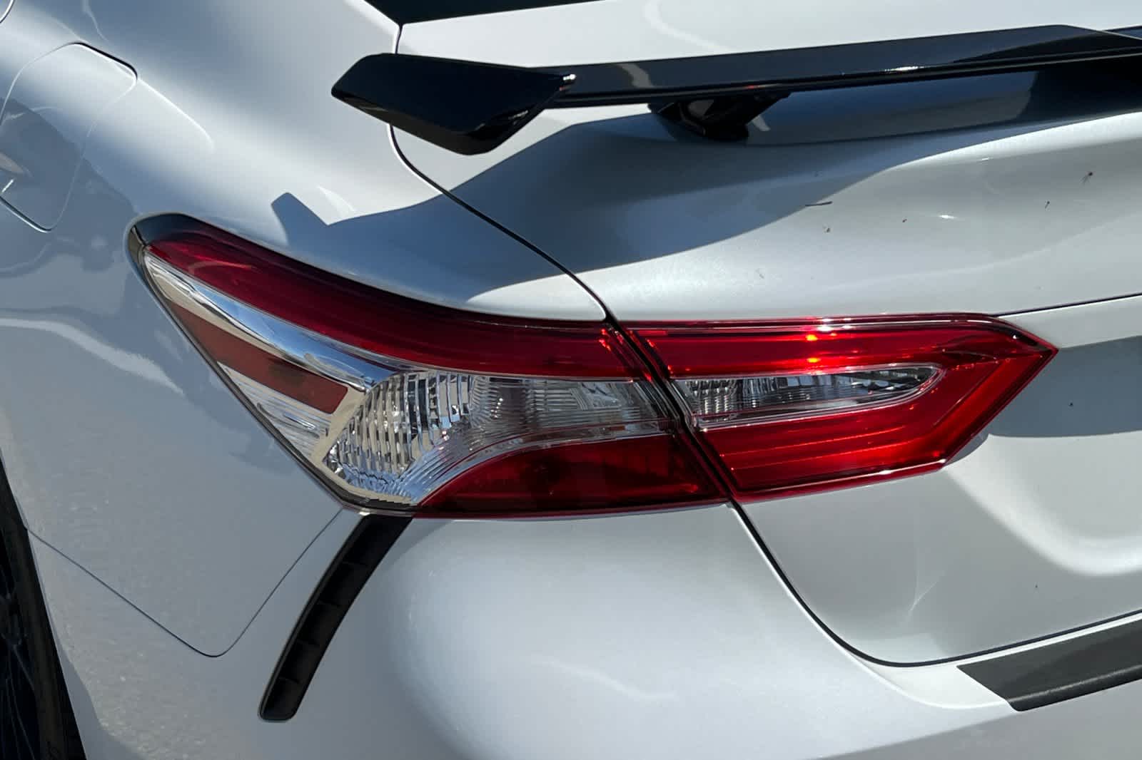 Thumbnail: 2020 Toyota Camry - 20