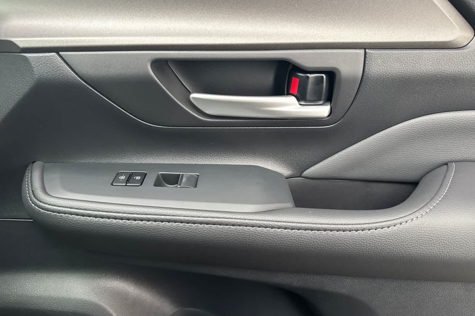 Thumbnail: 2026 Toyota Grand Highlander - 18