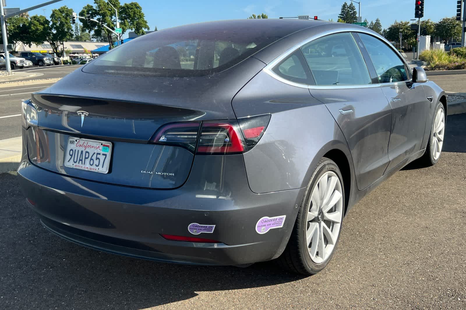 Thumbnail: 2018 Tesla Model 3 - 4