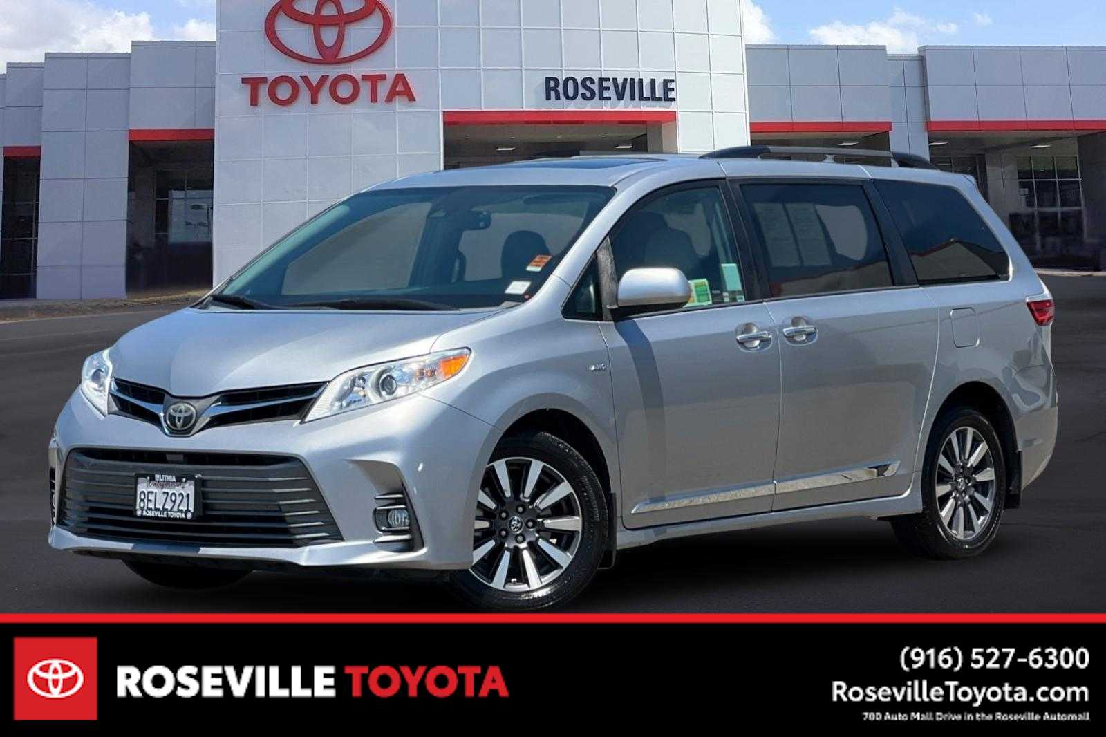 Thumbnail: 2018 Toyota Sienna - 1