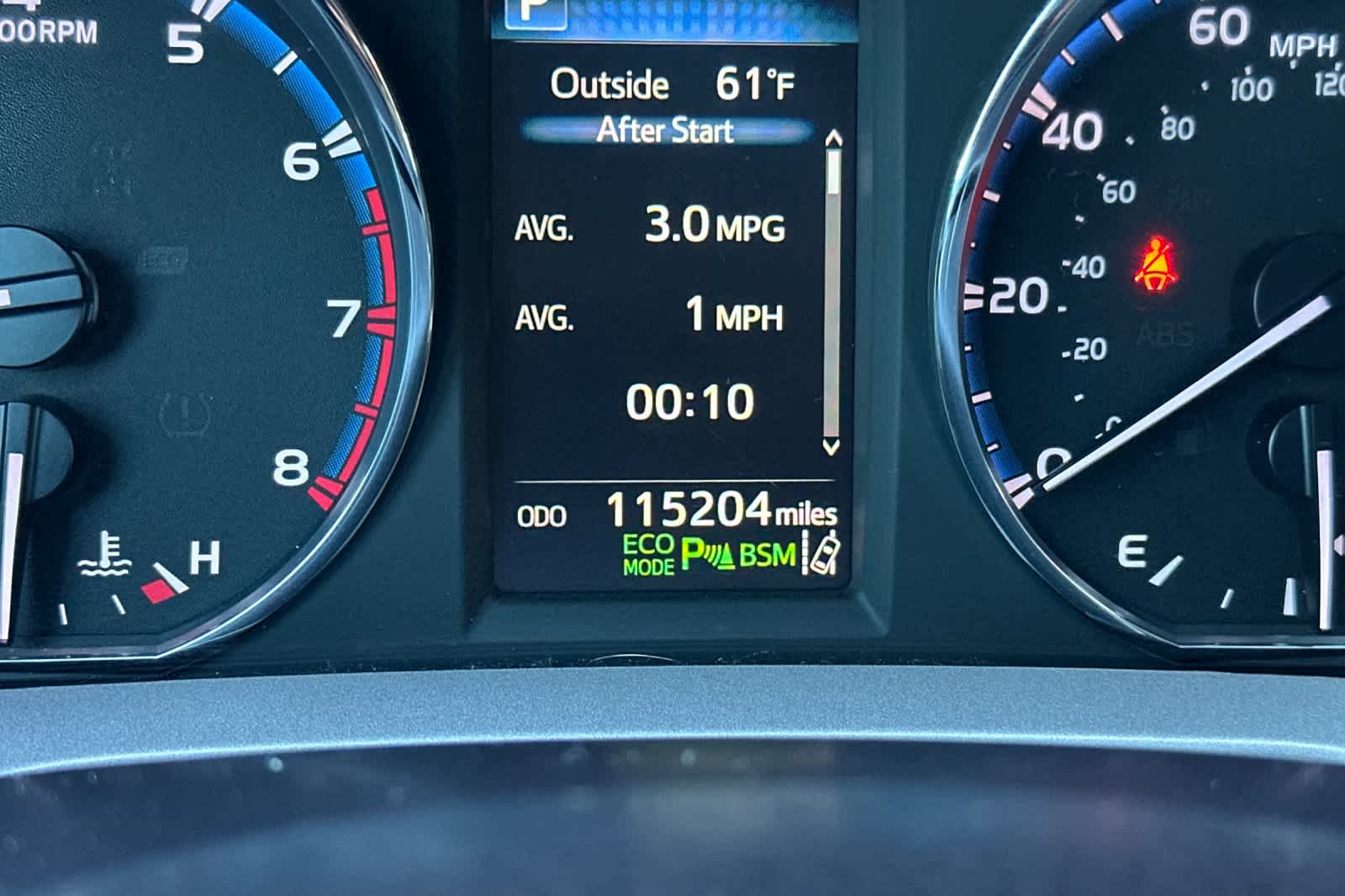 Thumbnail: 2016 Toyota RAV4 - 29