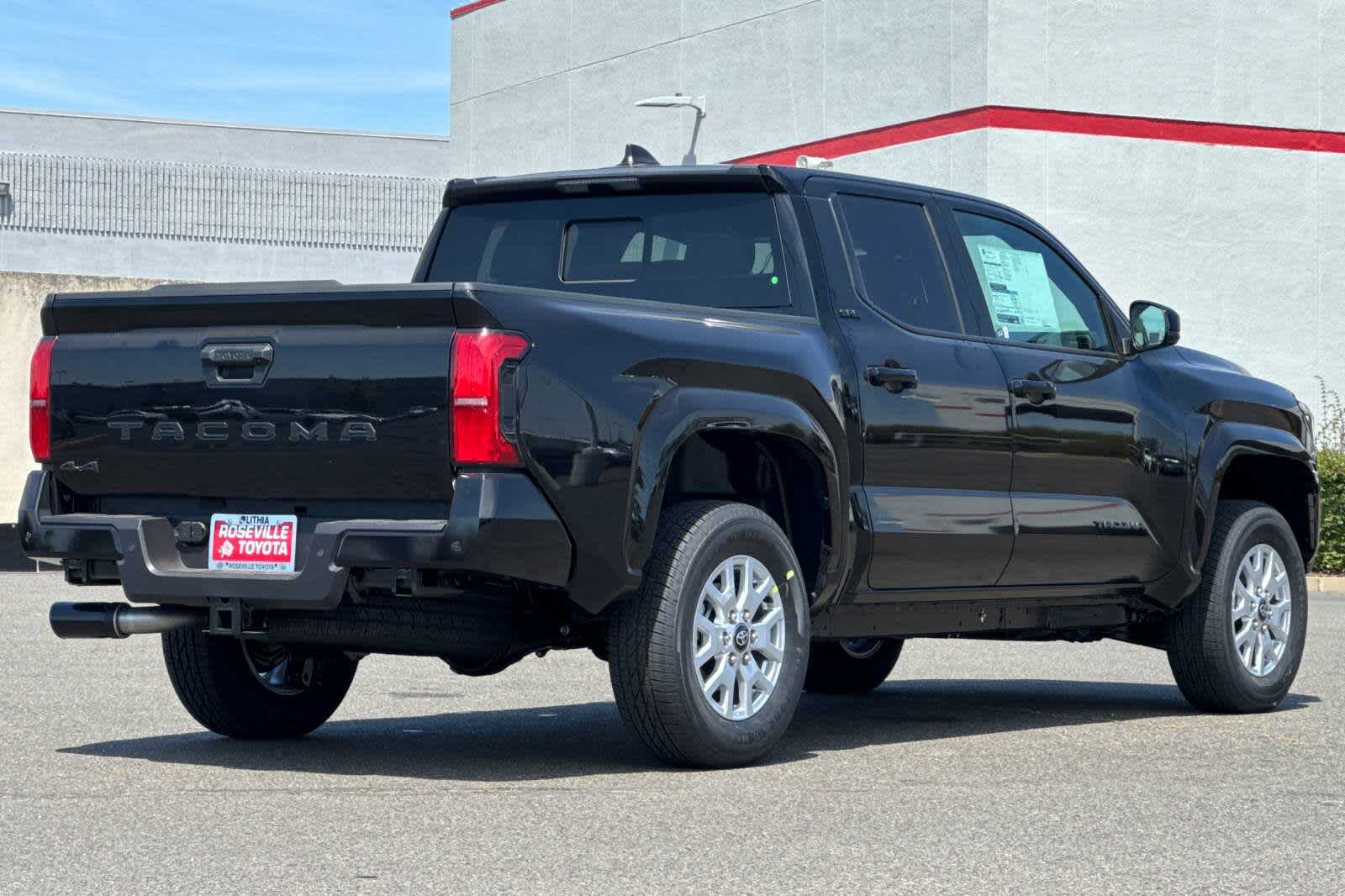 2025 Toyota Tacoma SR5 2