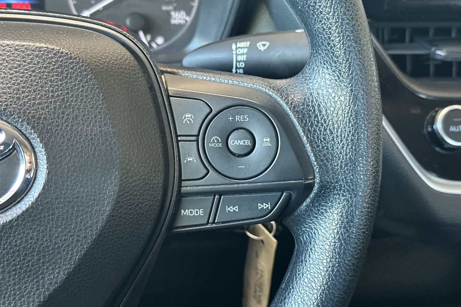 Thumbnail: 2023 Toyota Corolla - 25