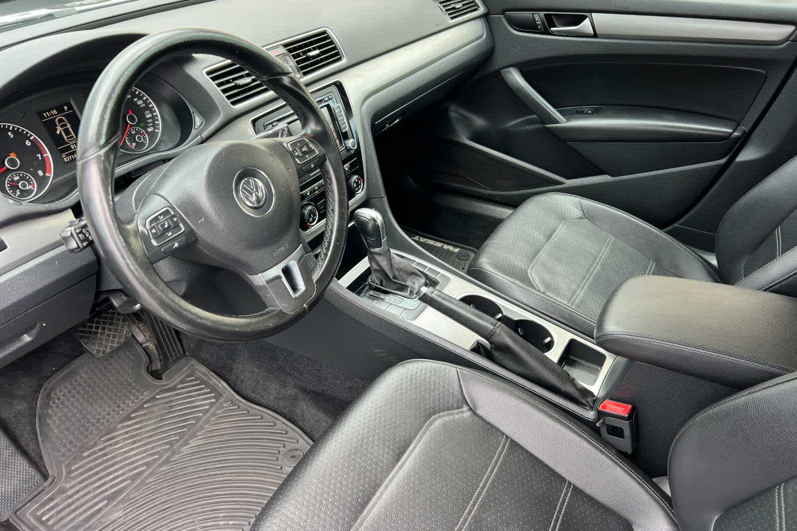 Thumbnail: 2014 Volkswagen Passat - 11