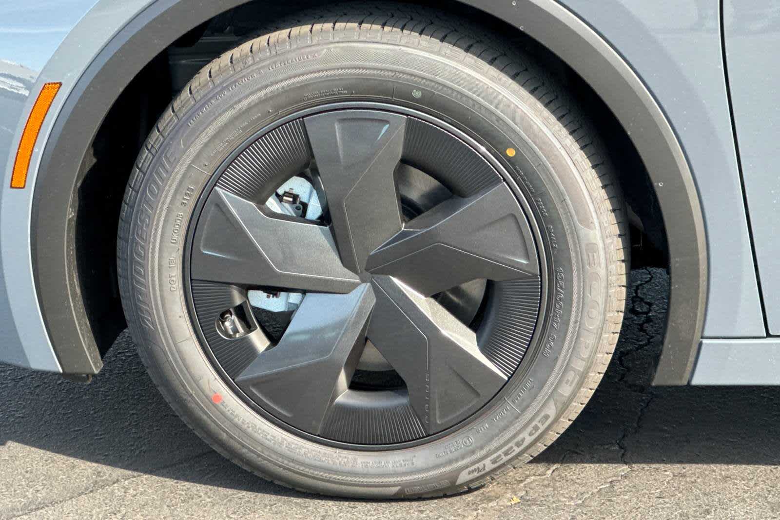 Thumbnail: 2026 Toyota Prius - 31