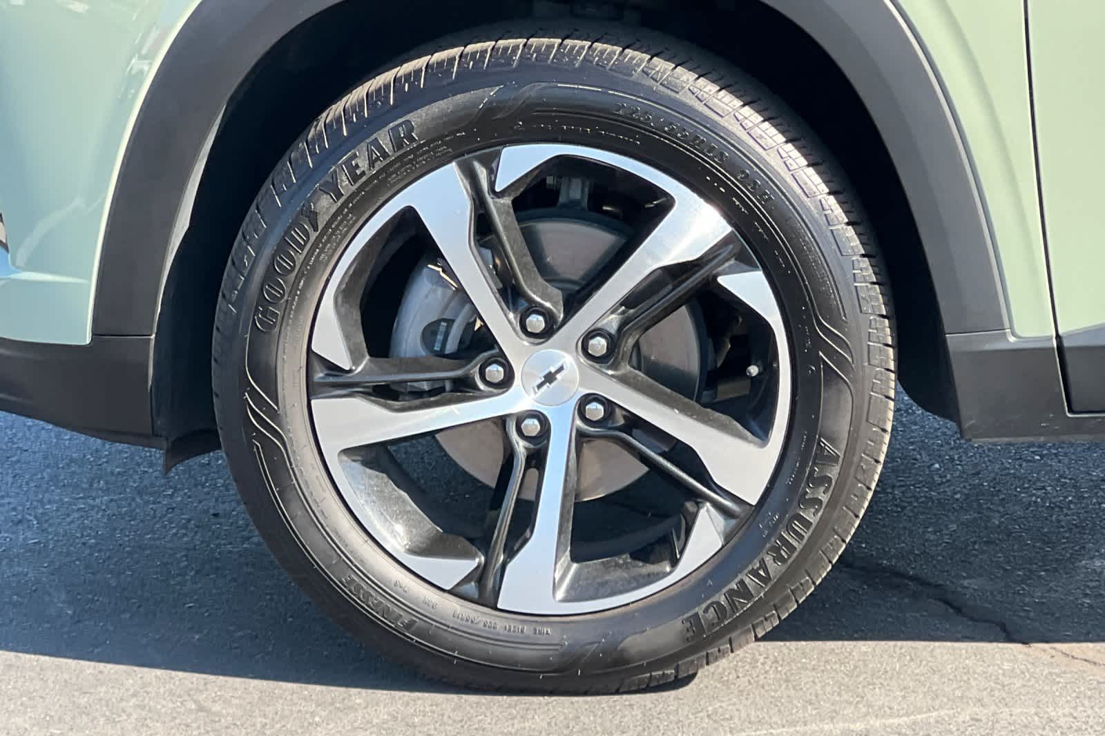 Thumbnail: 2024 Chevrolet Trax - 27