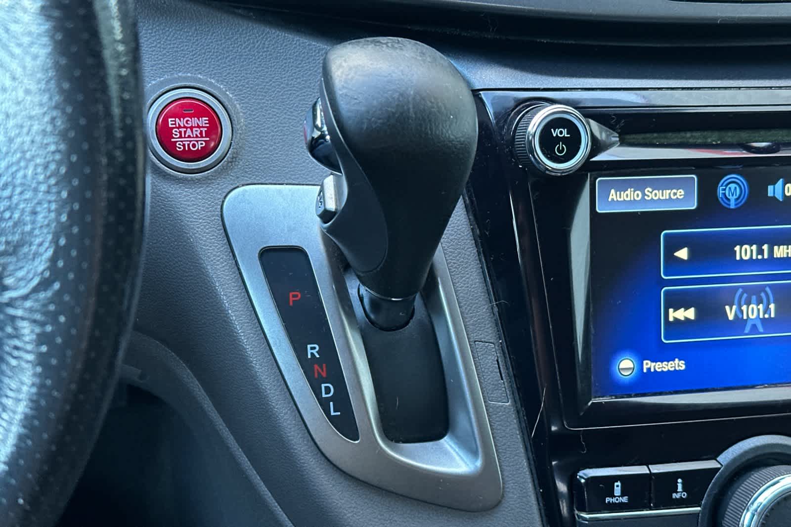 Thumbnail: 2014 Honda Odyssey - 24