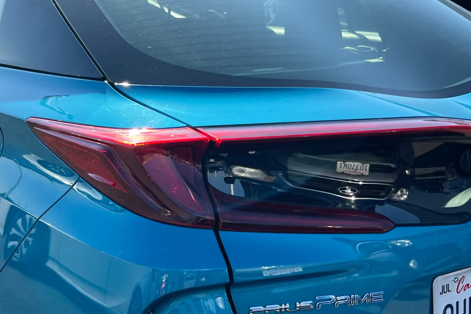 Thumbnail: 2021 Toyota Prius Prime - 14