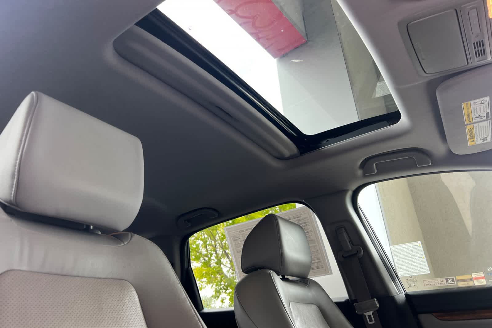 Thumbnail: 2019 Honda CR-V - 18