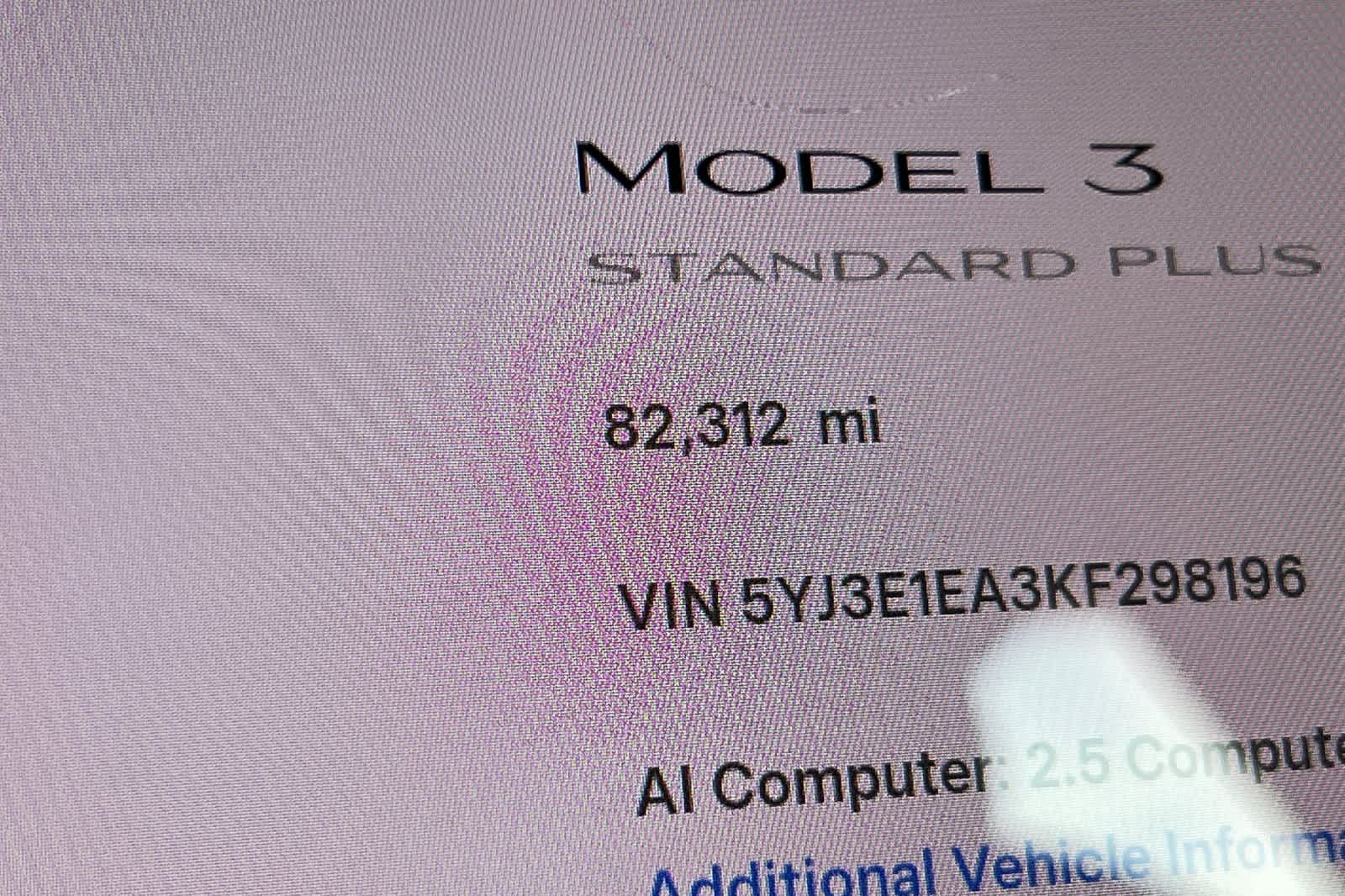 Thumbnail: 2019 Tesla Model 3 - 27