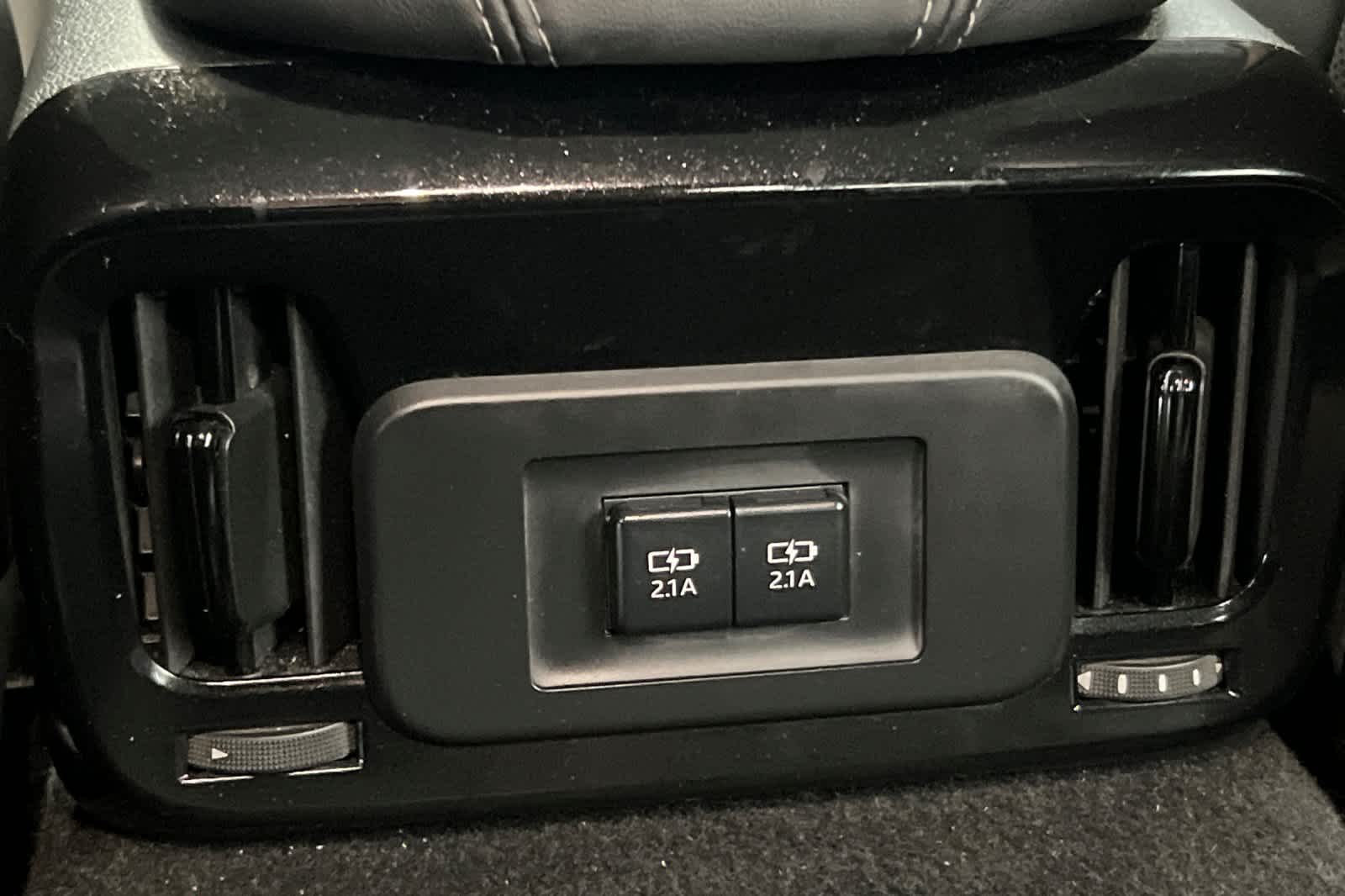 Thumbnail: 2021 Toyota Mirai - 14