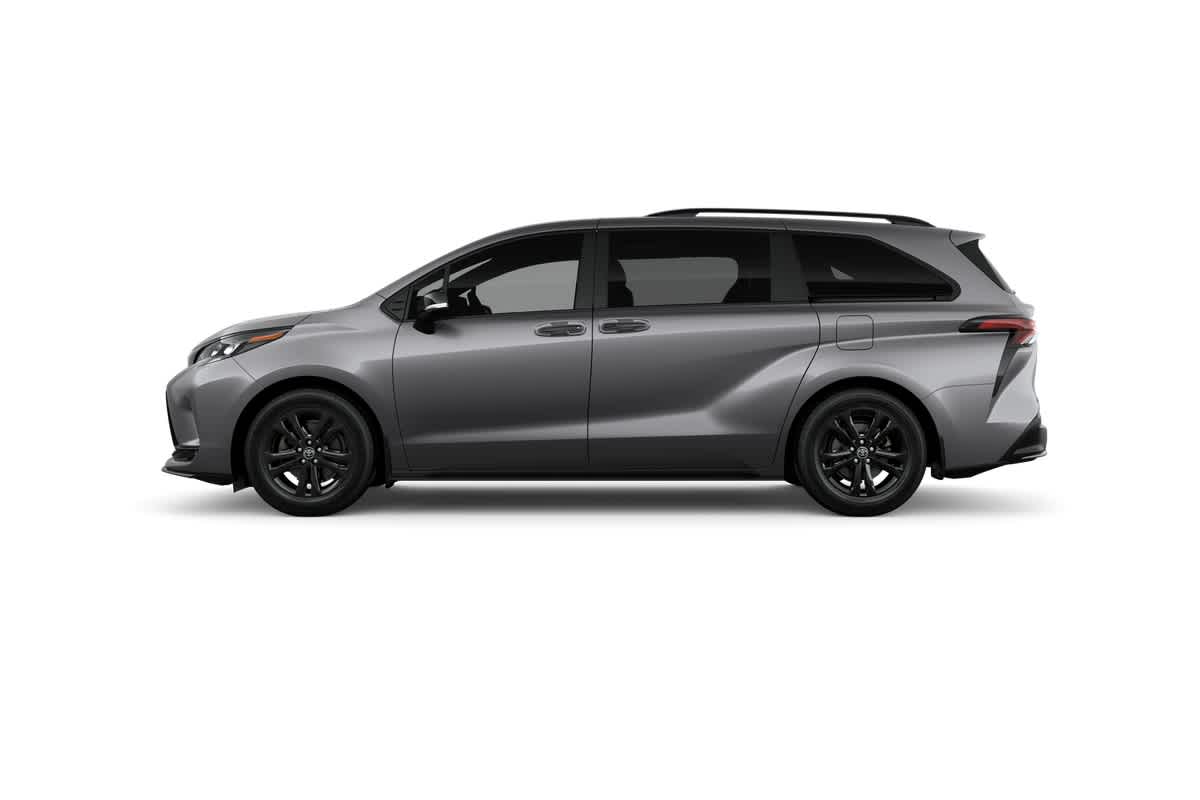 Thumbnail: 2026 Toyota Sienna - 4