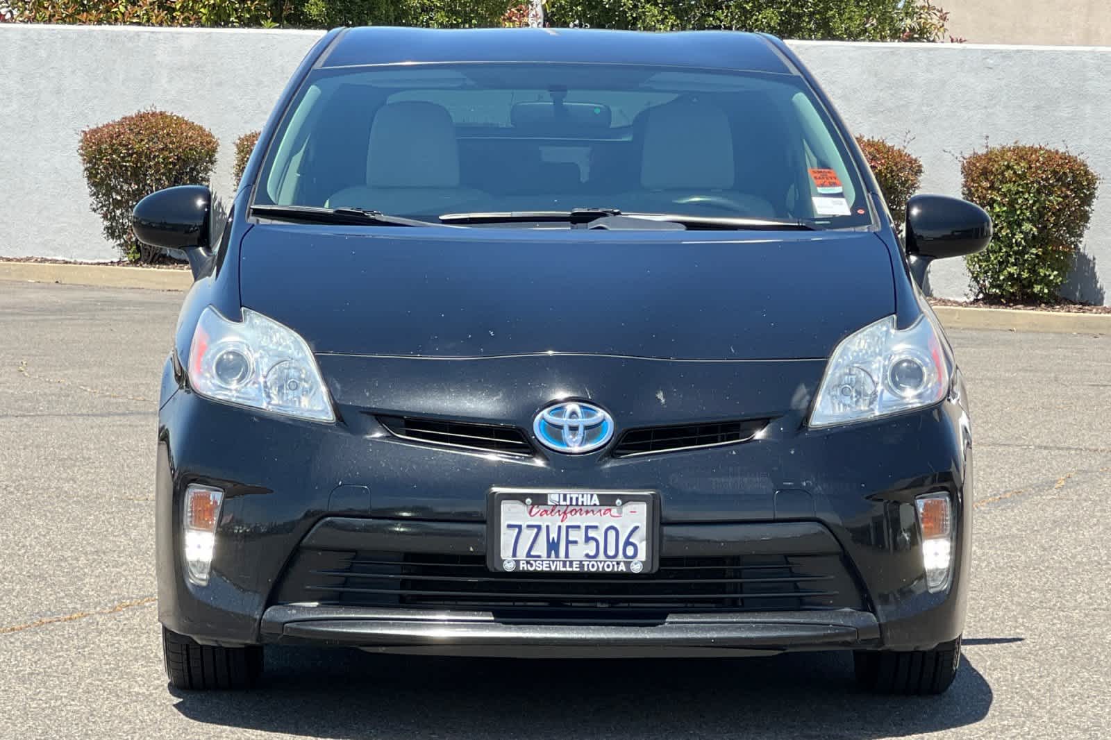 Thumbnail: 2013 Toyota Prius - 10