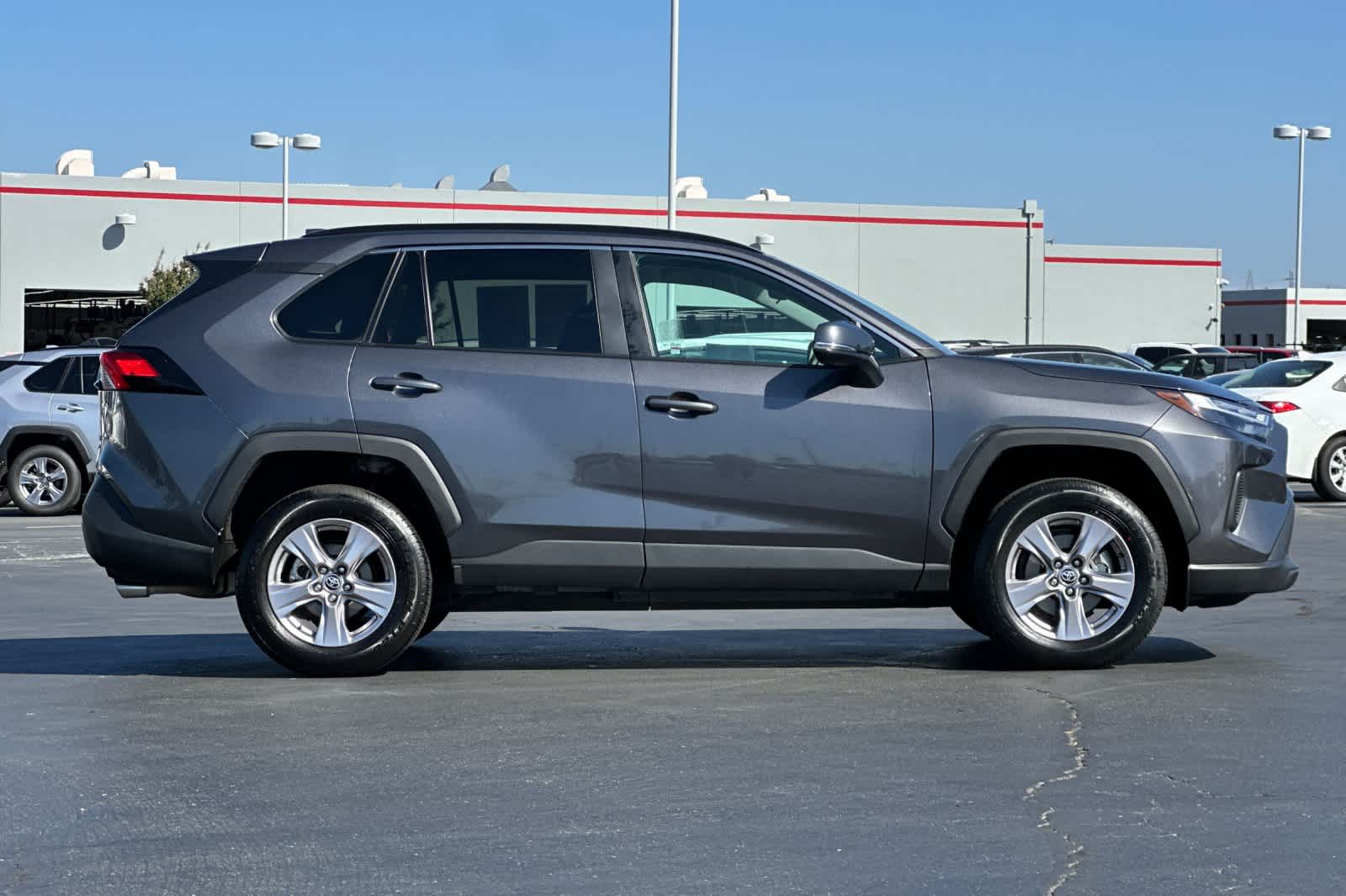 Thumbnail: 2024 Toyota RAV4 - 6