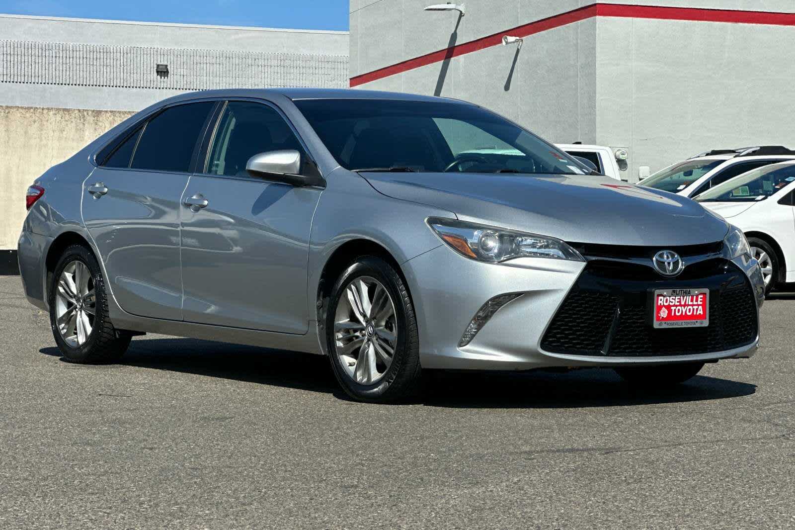 Thumbnail: 2015 Toyota Camry - 5