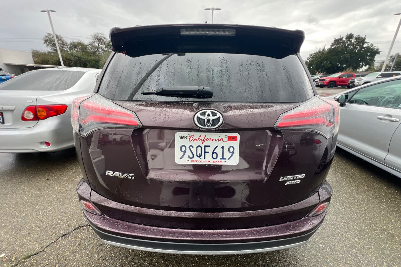 Thumbnail: 2017 Toyota RAV4 - 5