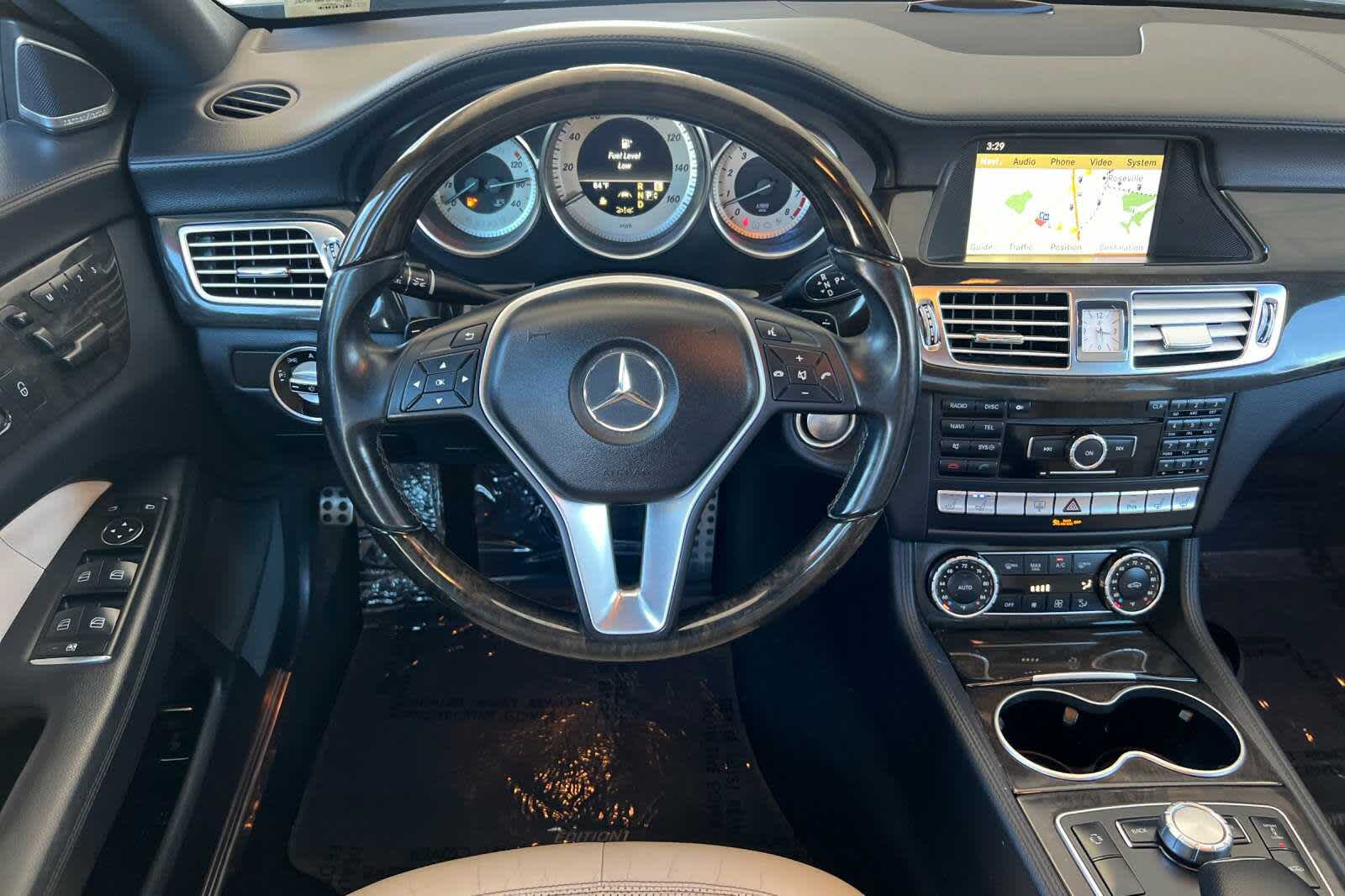 Thumbnail: 2012 Mercedes-Benz CLS - 15