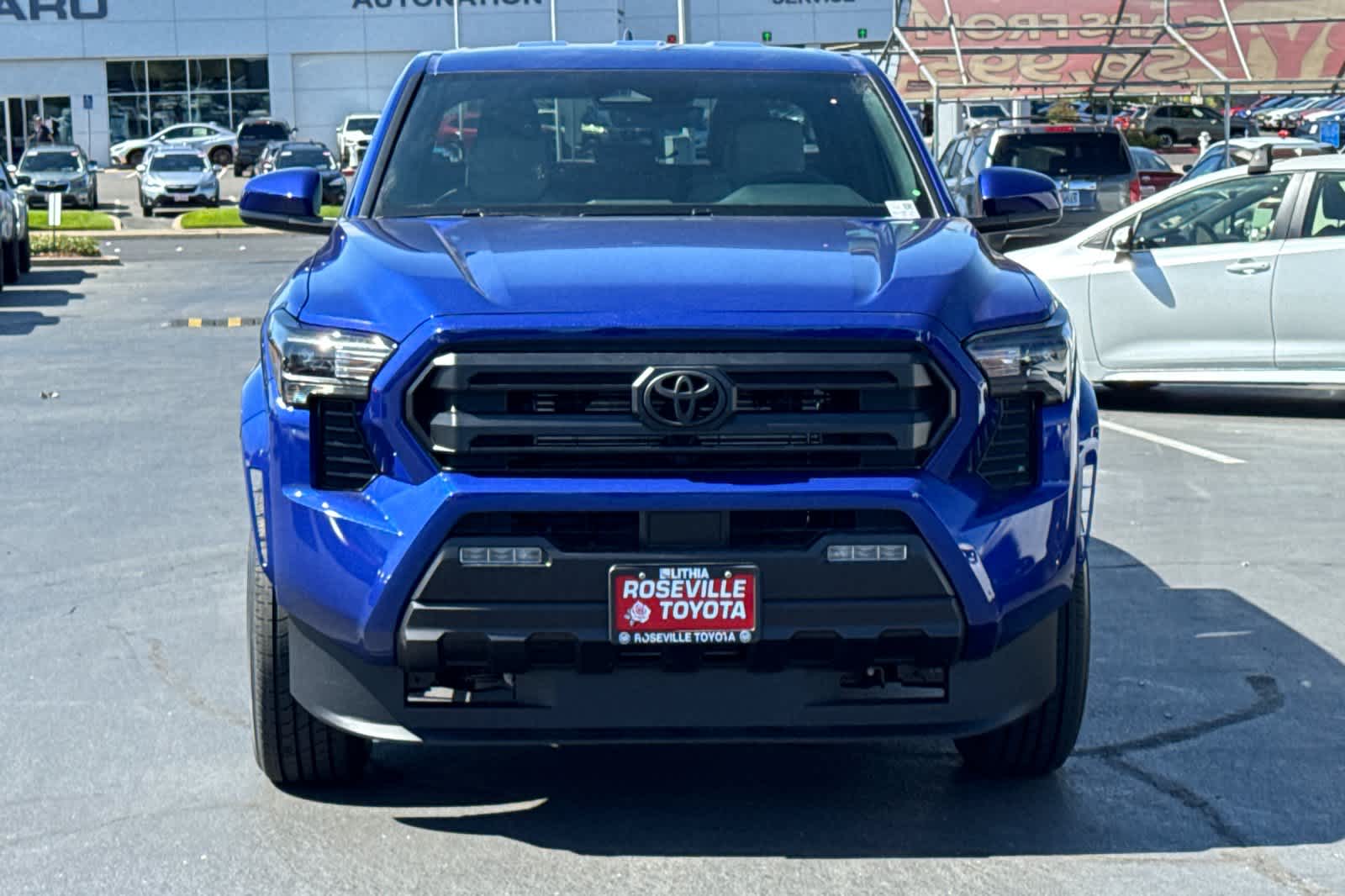 Thumbnail: 2025 Toyota Tacoma - 10