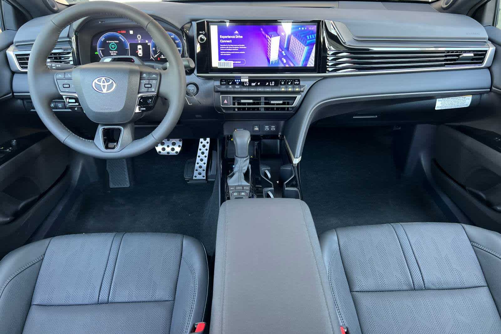 2025 Toyota Camry XSE 3