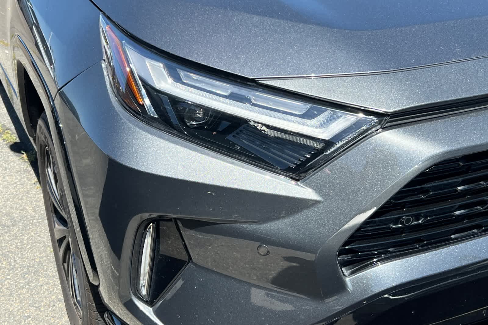 Thumbnail: 2023 Toyota RAV4 - 14