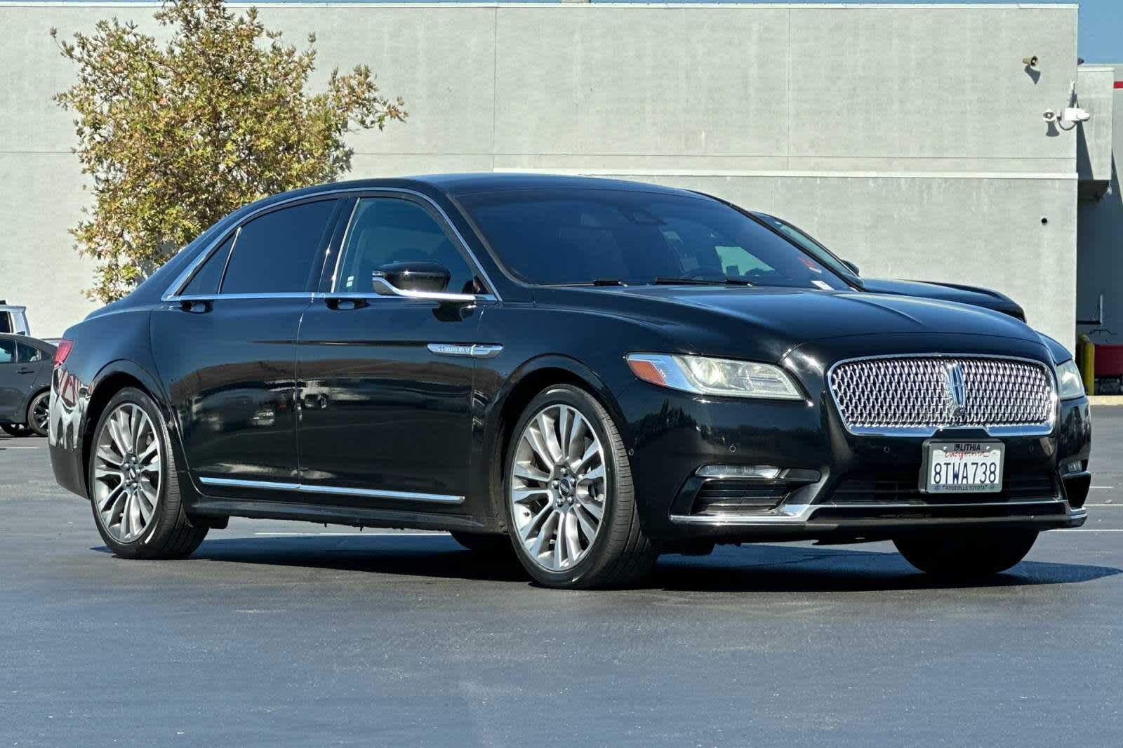 Thumbnail: 2018 Lincoln Continental - 5