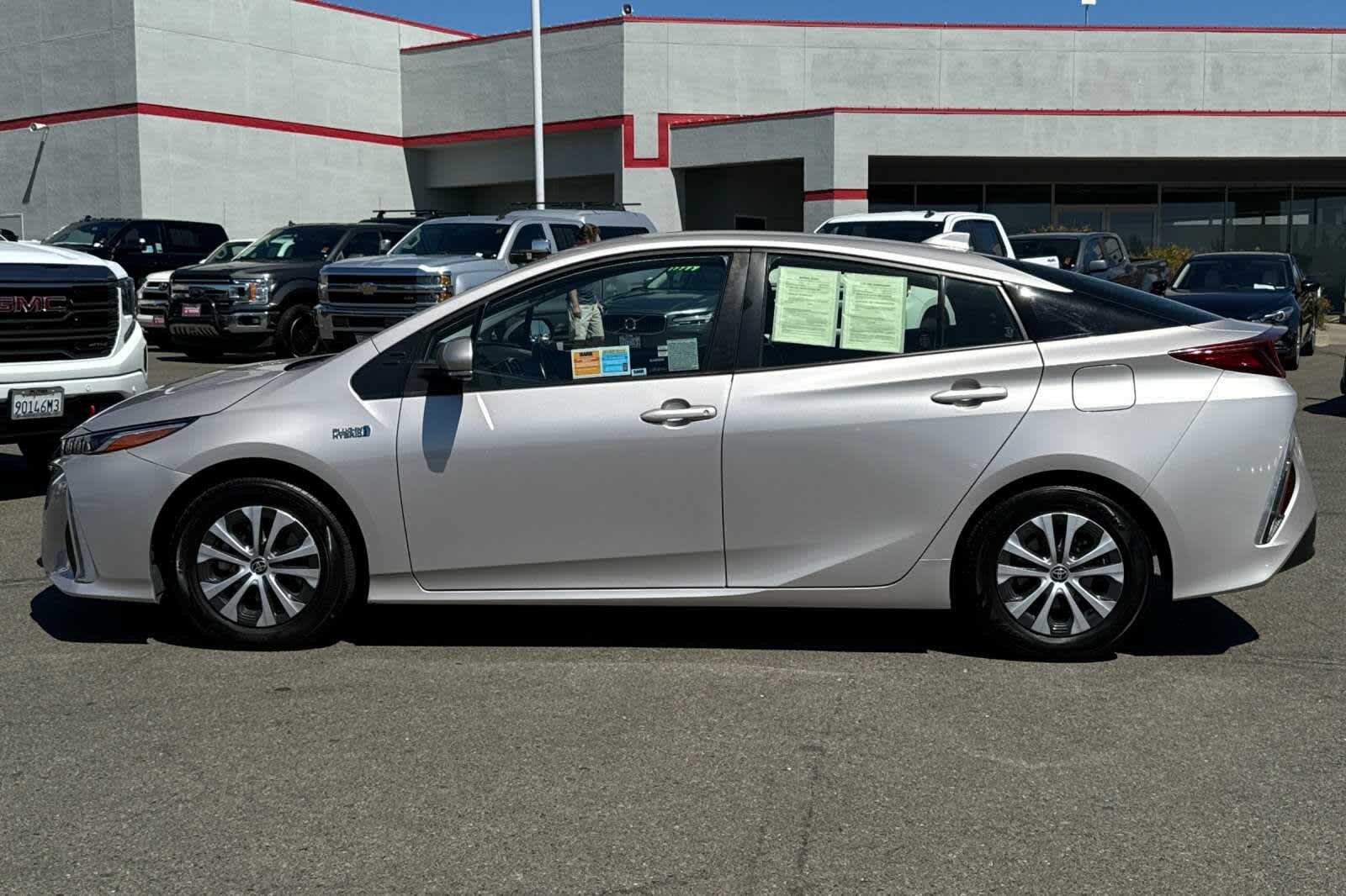Thumbnail: 2021 Toyota Prius Prime - 9
