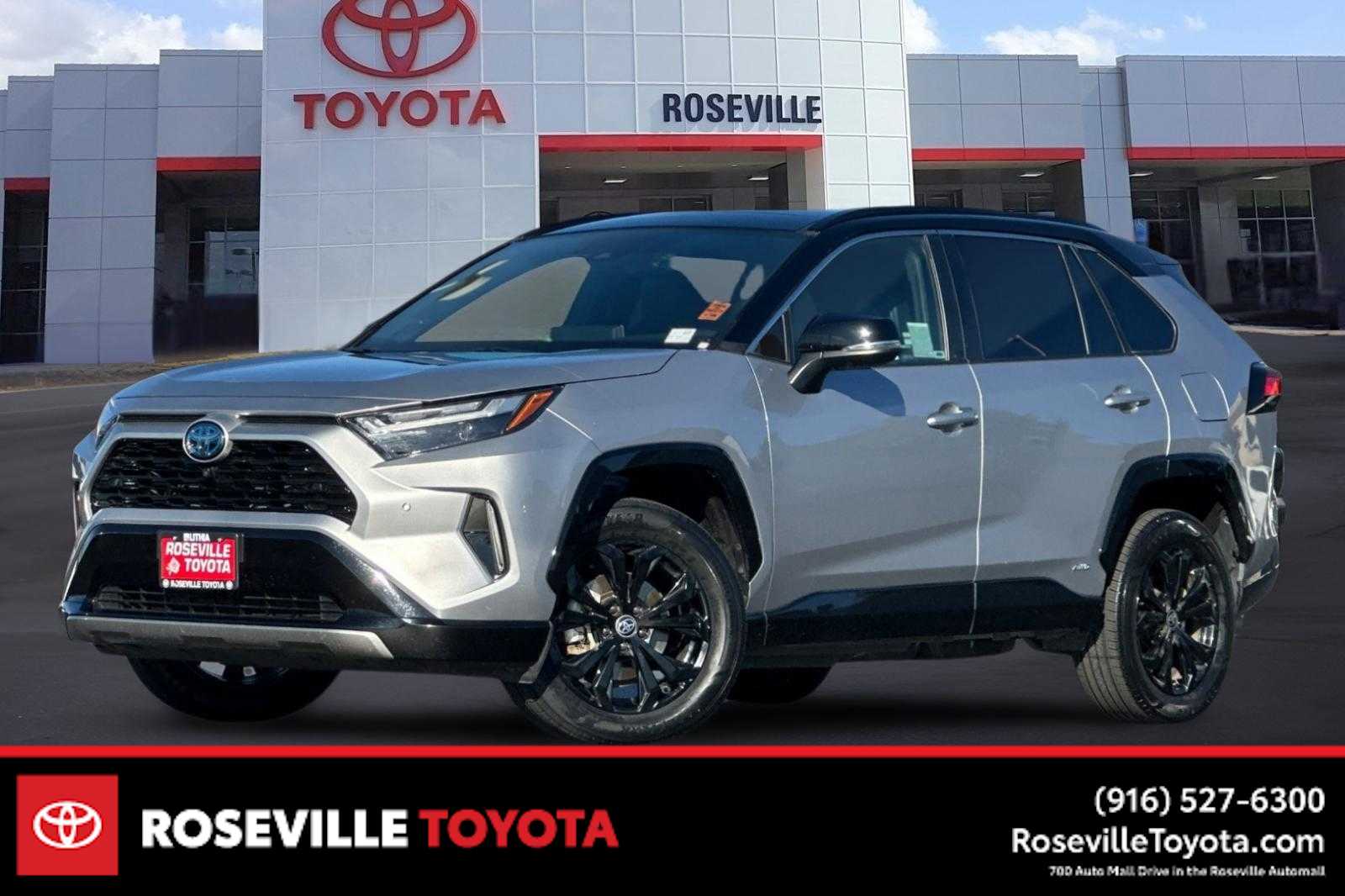 Thumbnail: 2022 Toyota RAV4 - 1