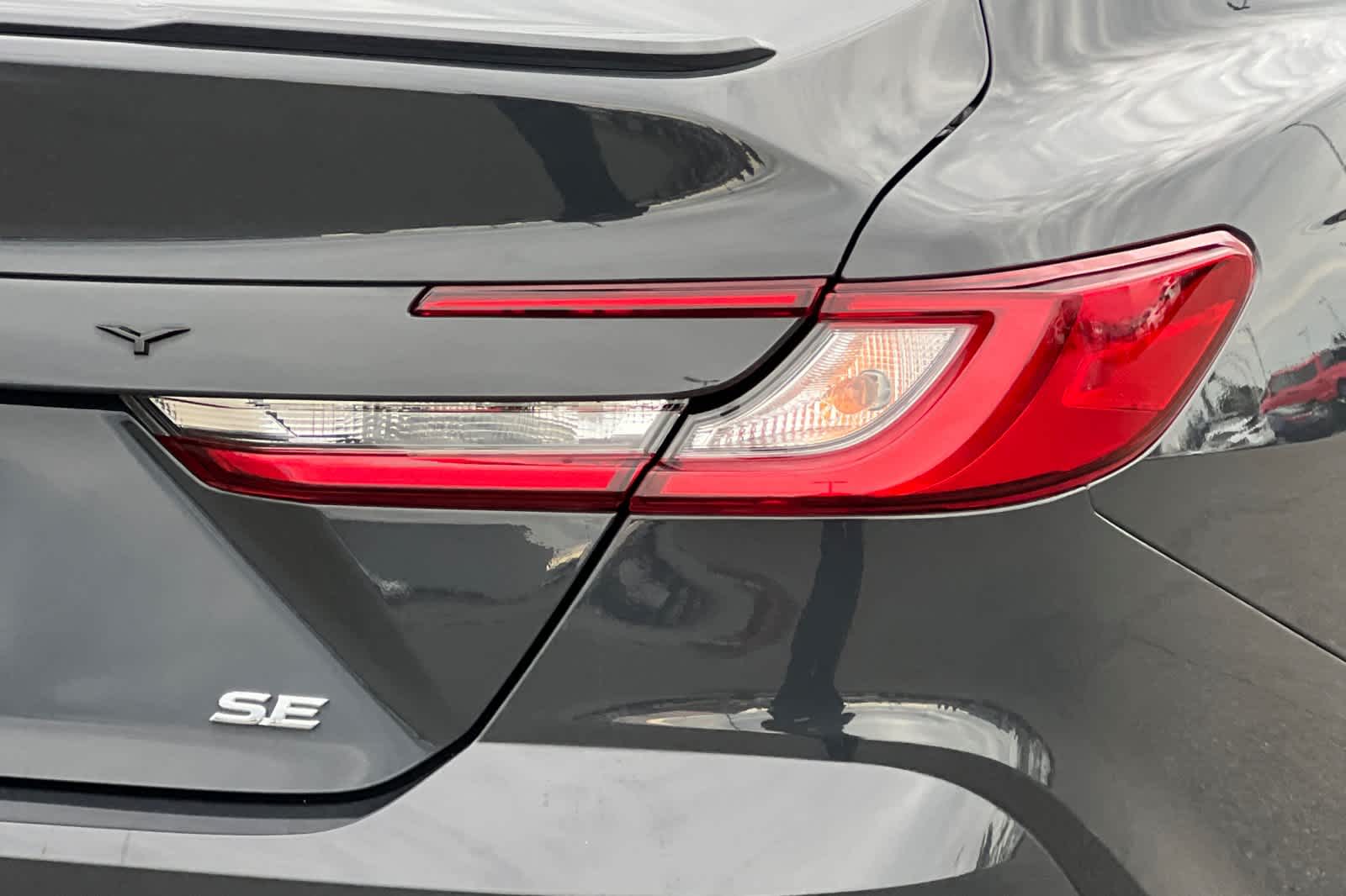 Thumbnail: 2025 Toyota Camry - 31