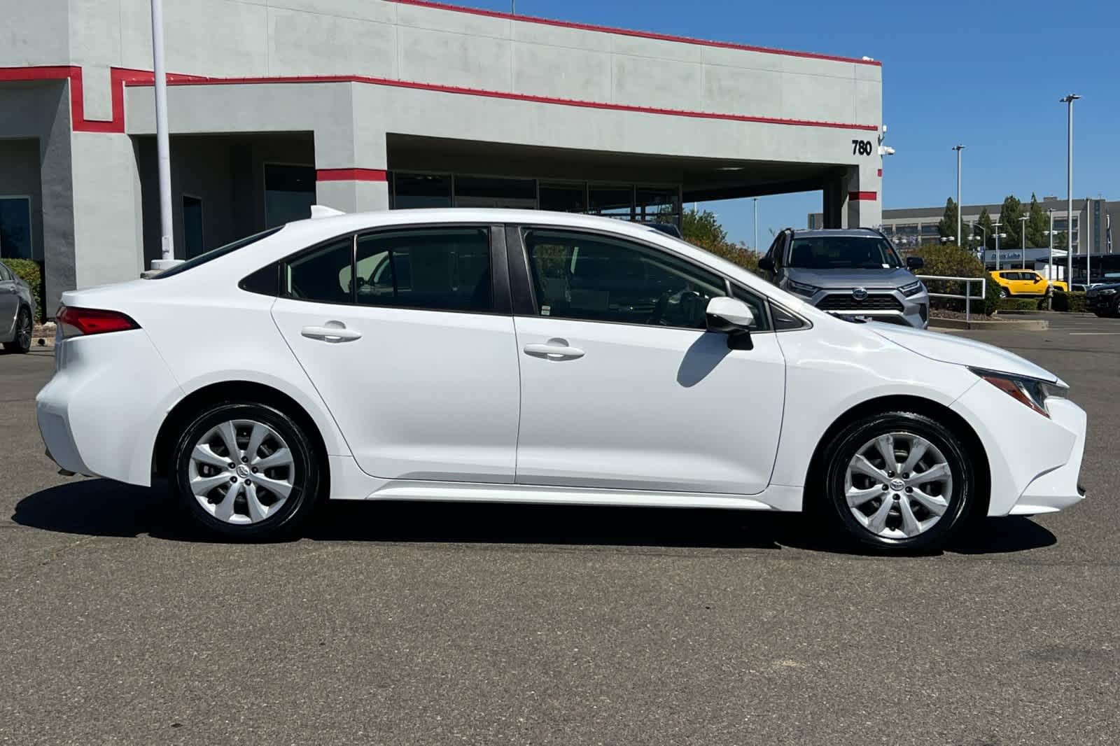 Thumbnail: 2024 Toyota Corolla - 6