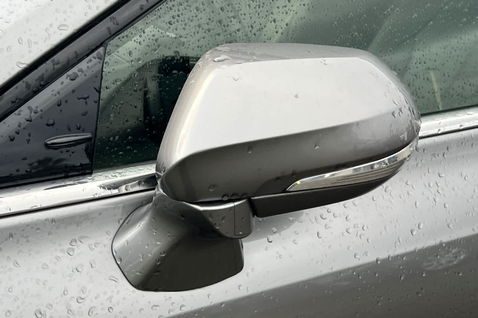 Thumbnail: 2022 Toyota Mirai - 21