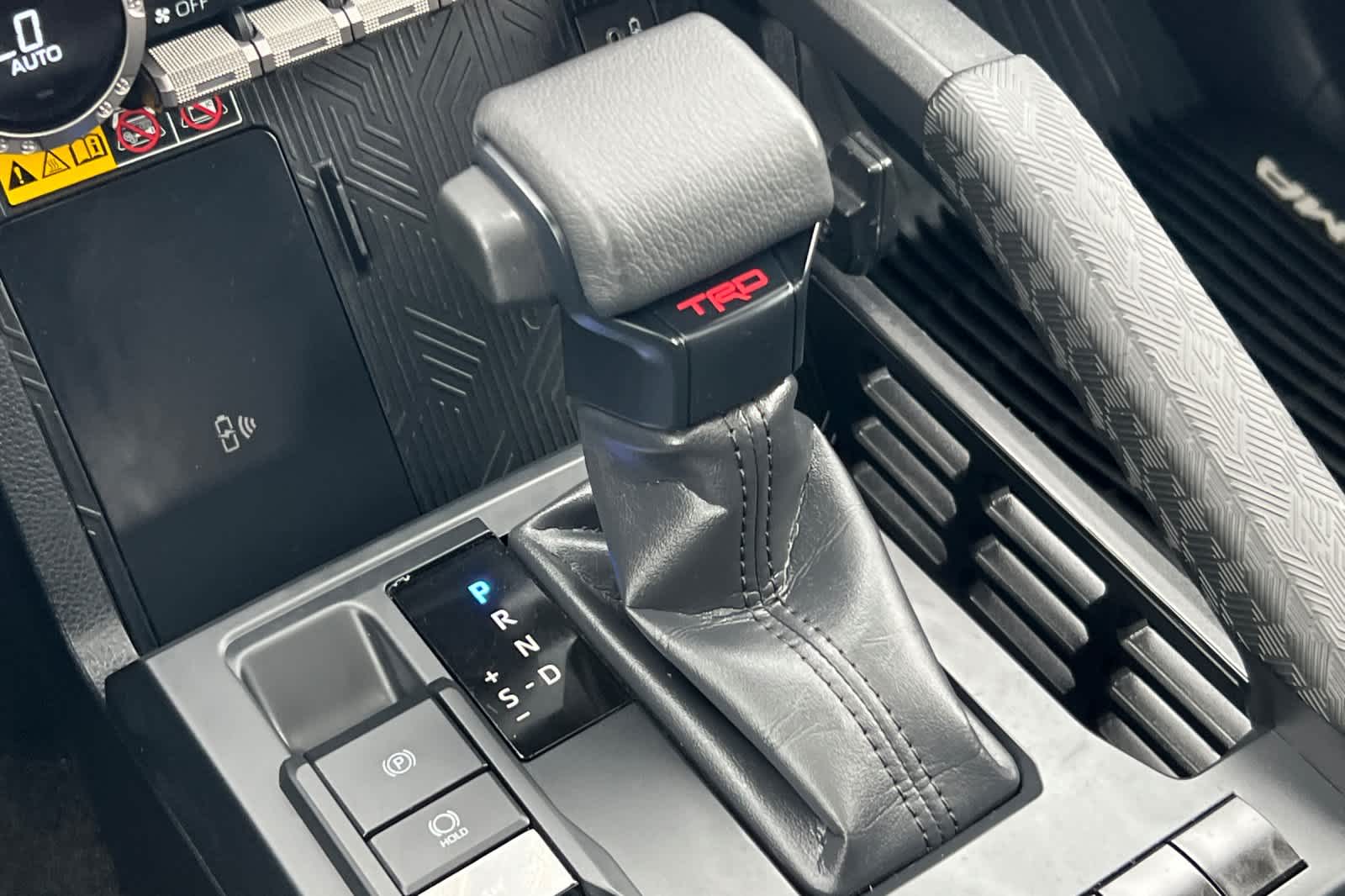 Thumbnail: 2024 Toyota Tacoma - 22