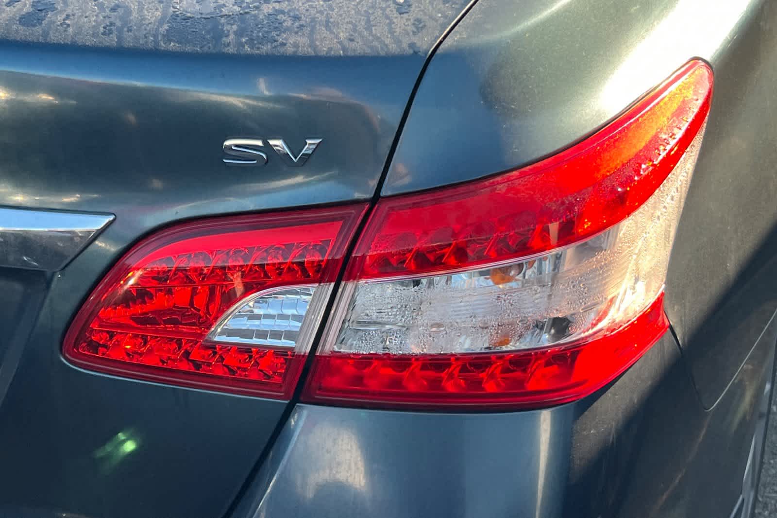 Thumbnail: 2015 Nissan Sentra - 18