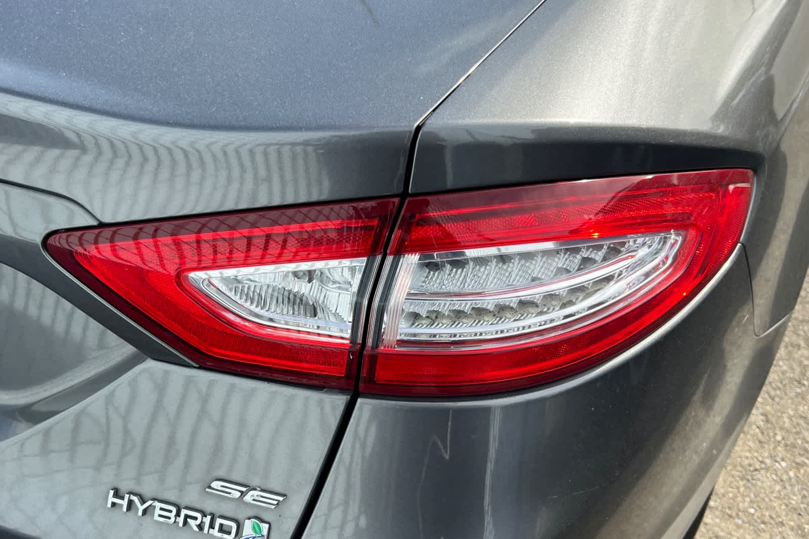 Thumbnail: 2014 Ford Fusion - 18