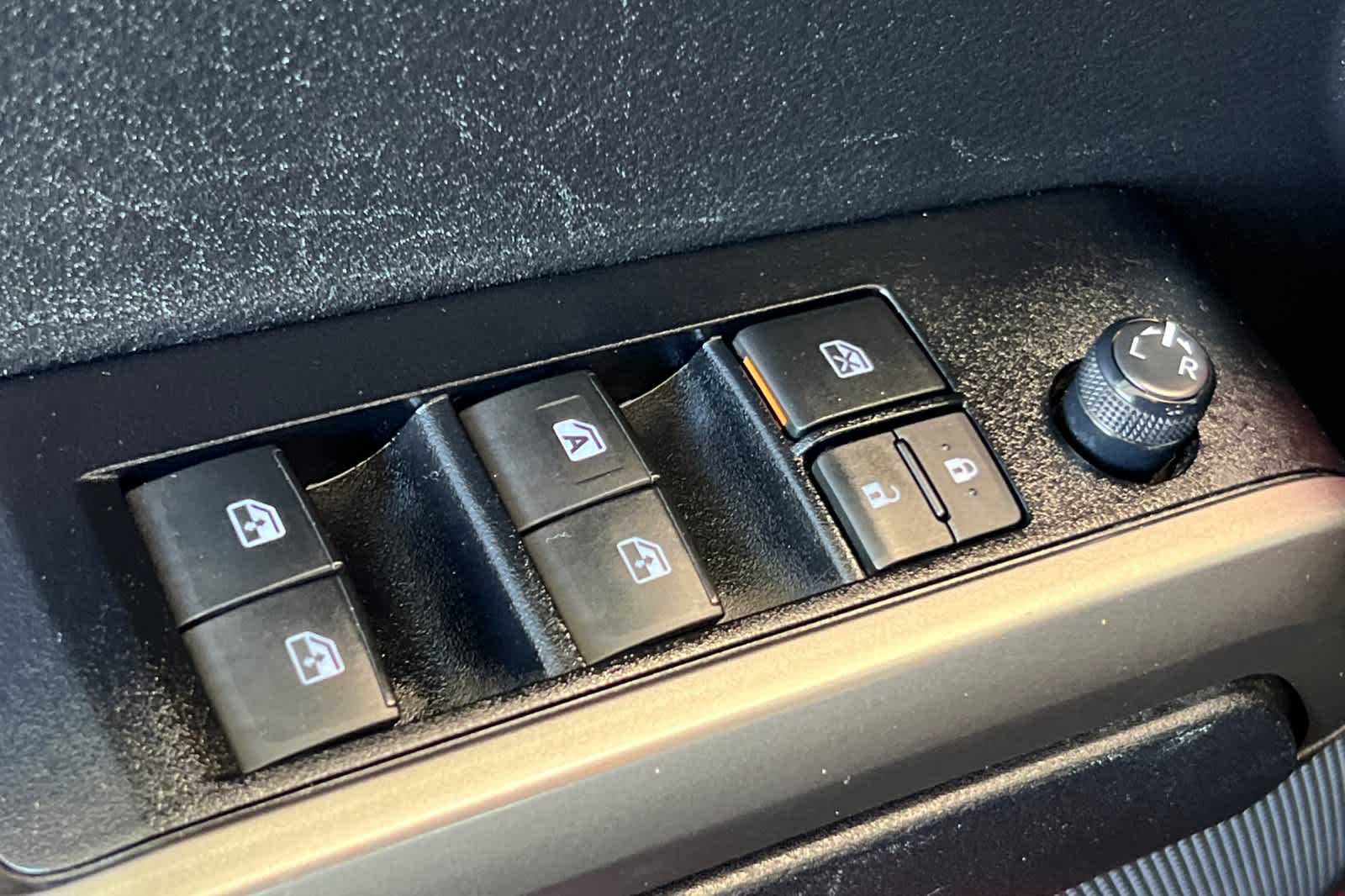 Thumbnail: 2023 Toyota Tacoma - 13