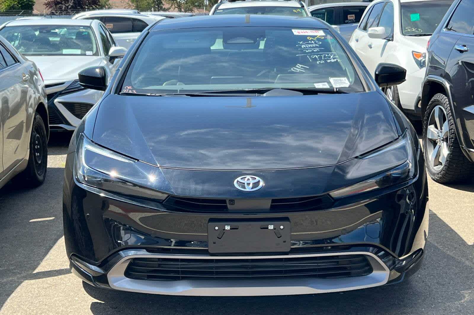 Thumbnail: 2024 Toyota Prius - 6