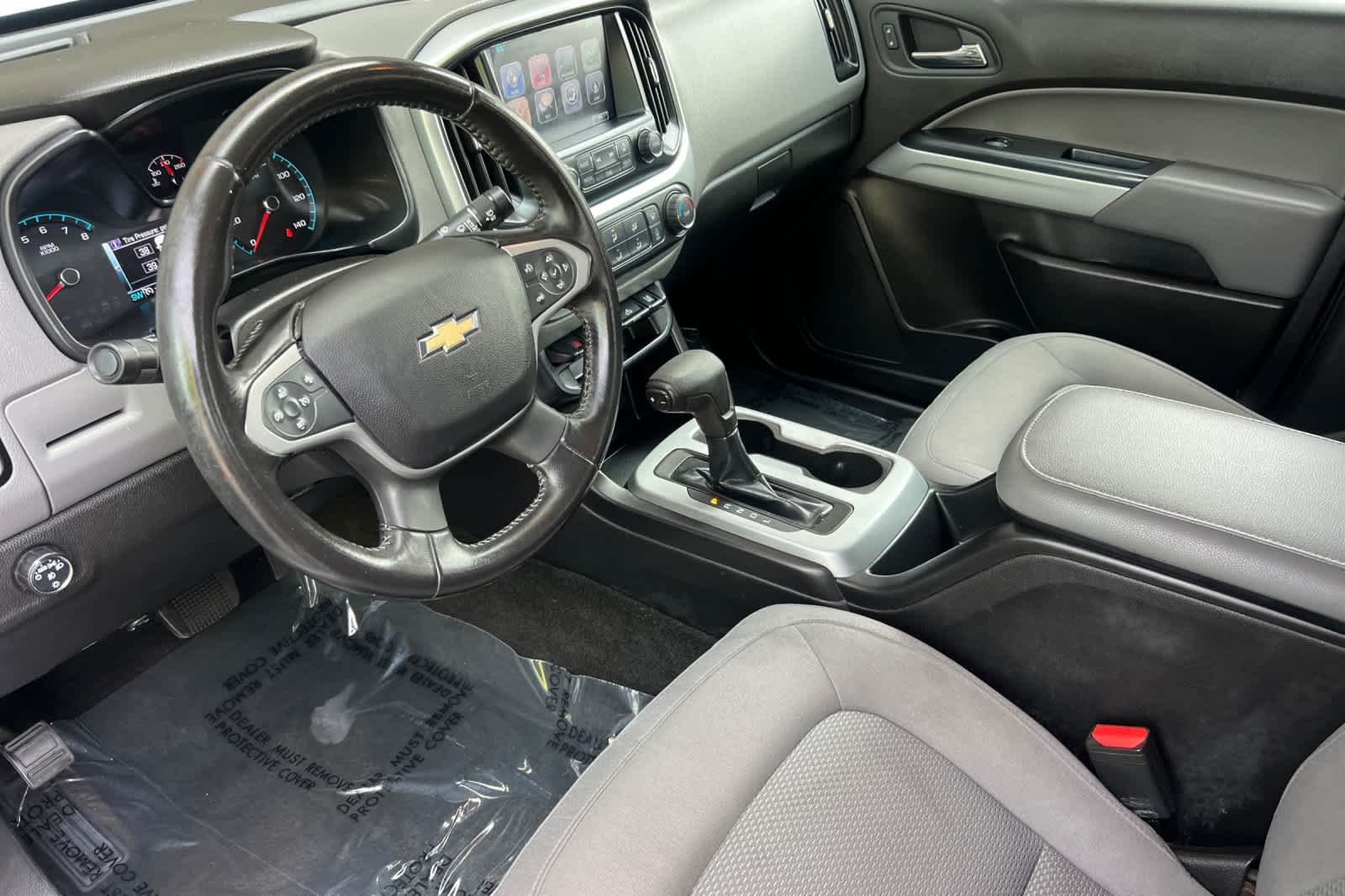 Thumbnail: 2017 Chevrolet Colorado - 11