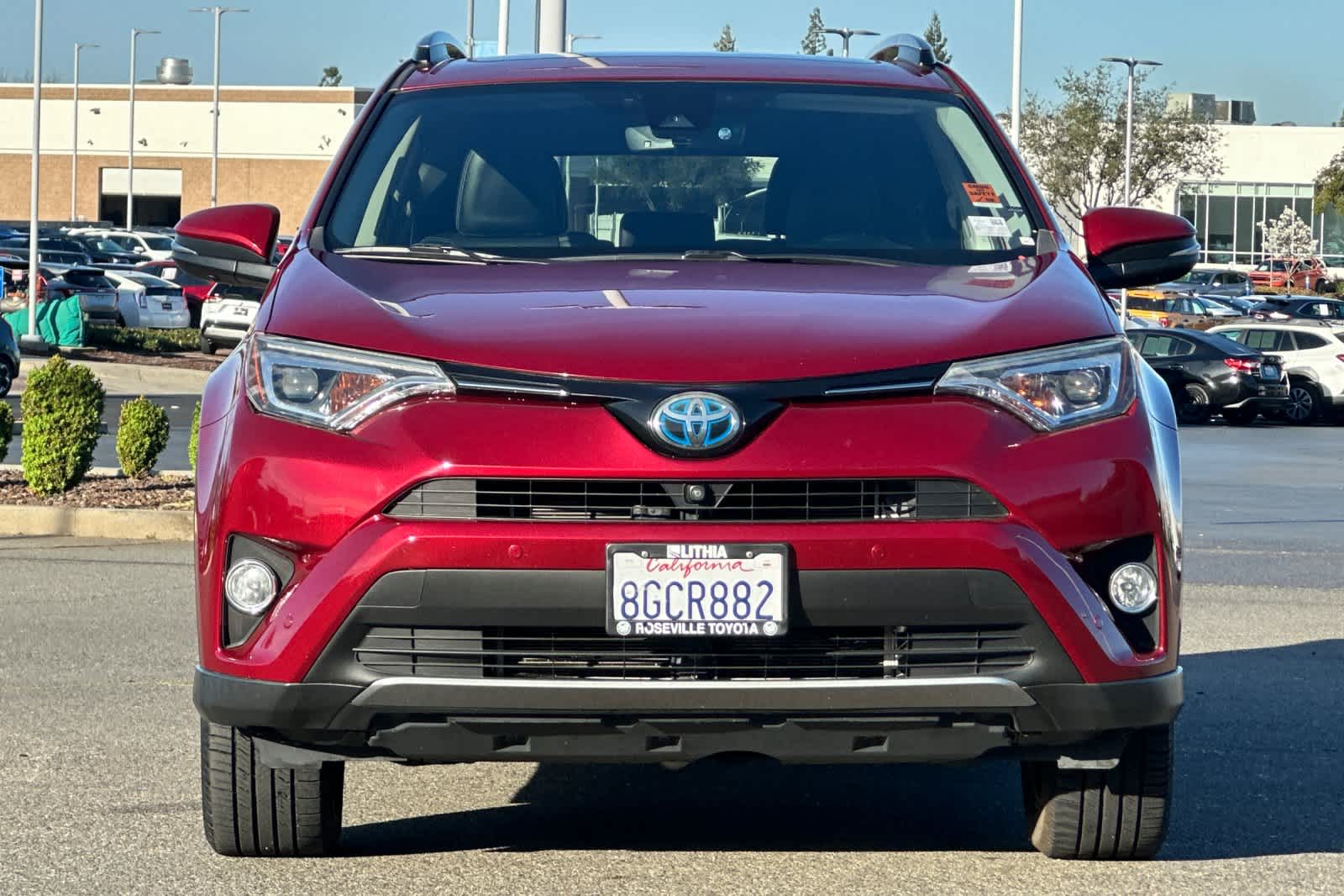 Thumbnail: 2018 Toyota RAV4 - 10