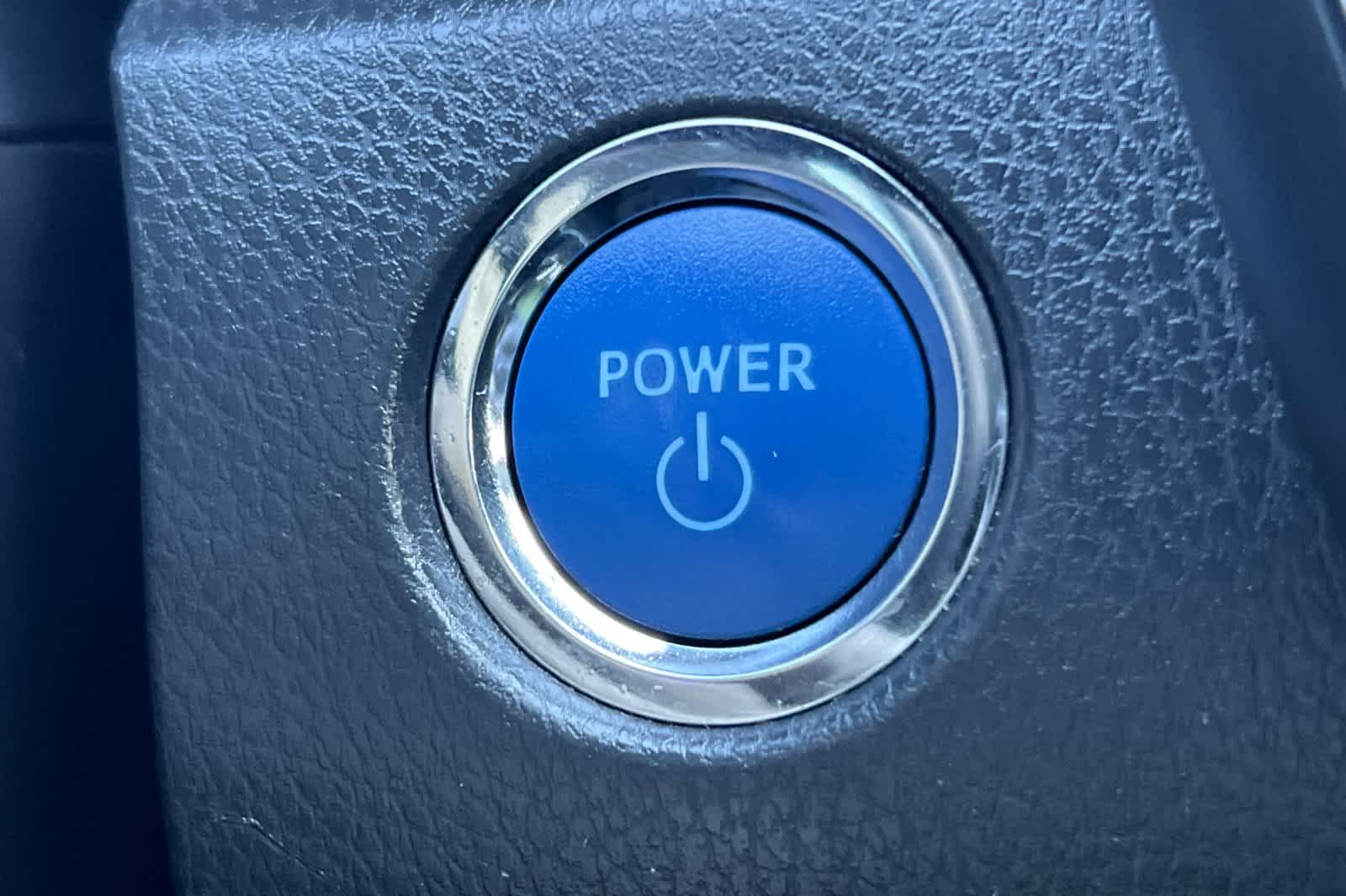 Thumbnail: 2021 Toyota Camry - 22