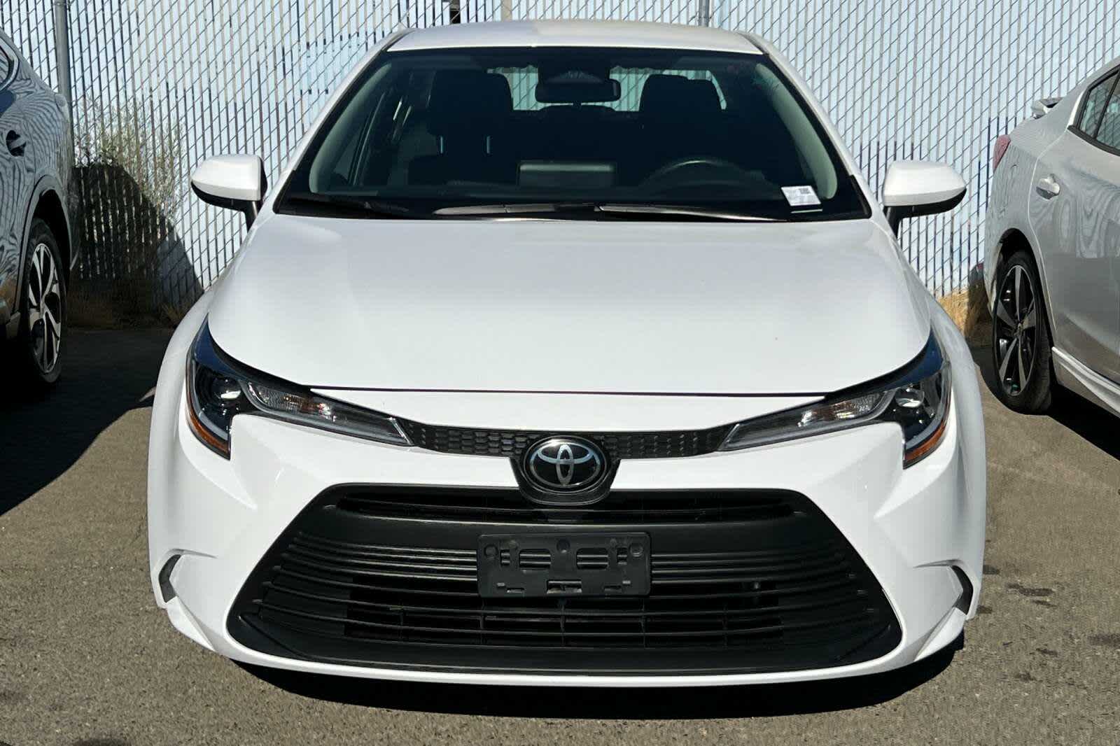 Thumbnail: 2023 Toyota Corolla - 6
