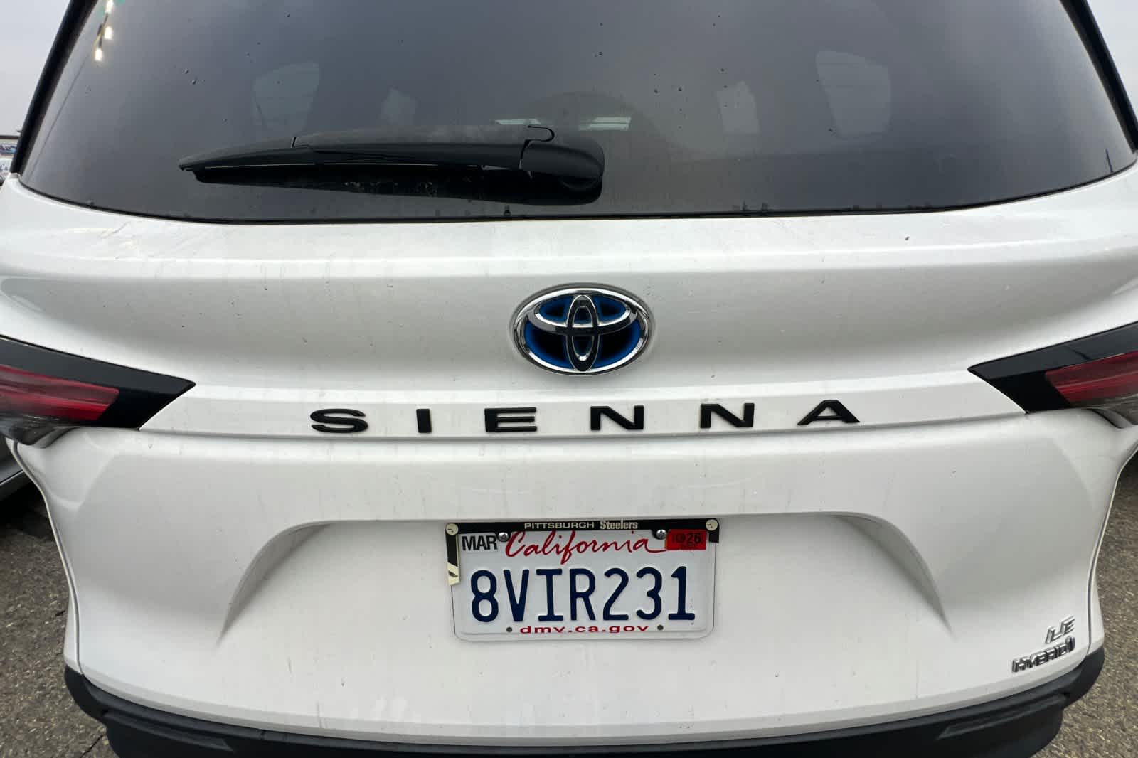 Thumbnail: 2021 Toyota Sienna - 22