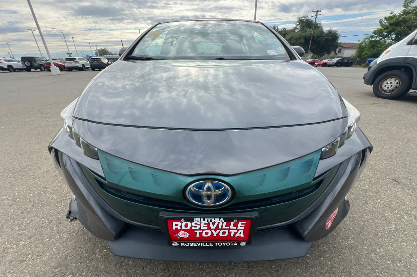 Thumbnail: 2017 Toyota Prius Prime - 2