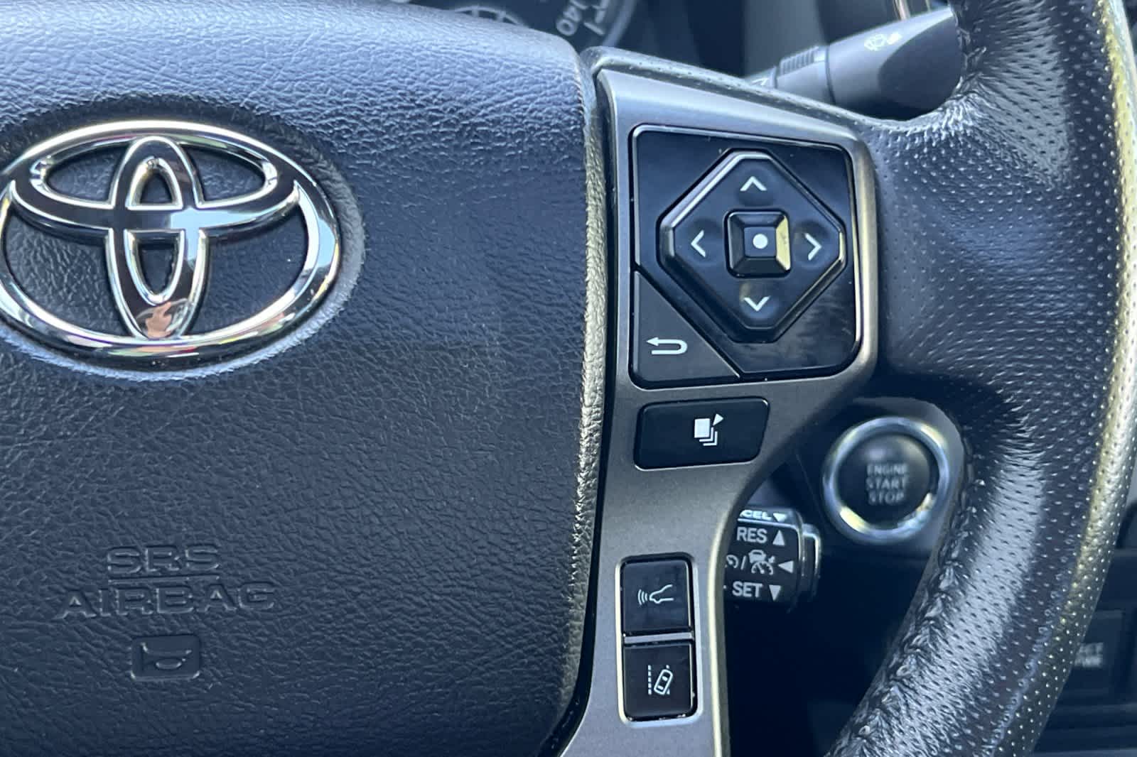 Thumbnail: 2021 Toyota Tacoma - 27