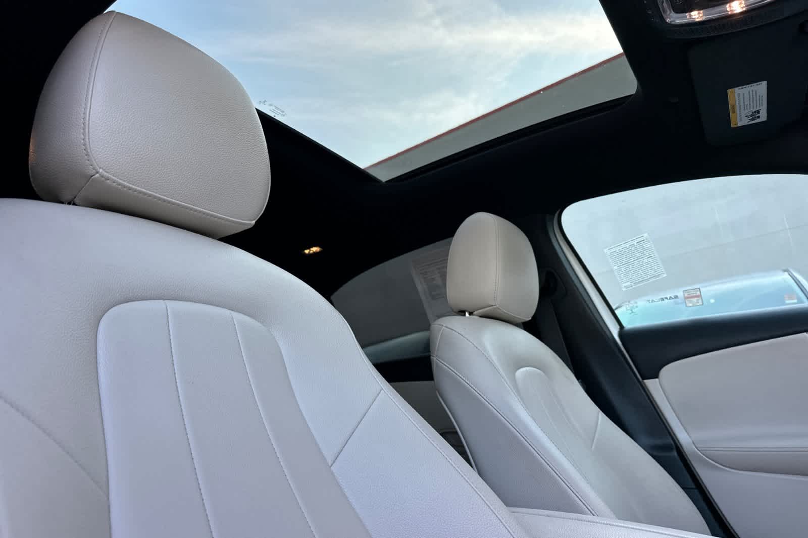 Thumbnail: 2021 Mercedes-Benz A-Class - 17